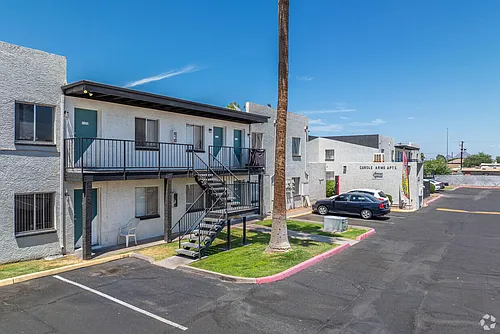 Carole Arms Apartments Photo 1