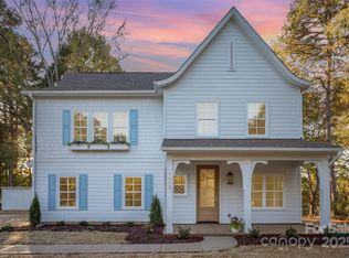 7913 Large Oak Ln, Mint Hill, NC 28227