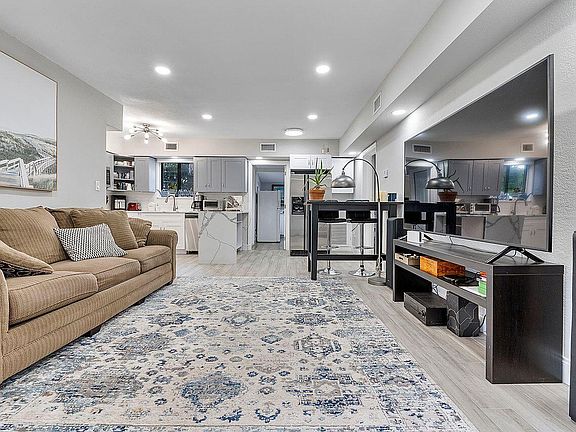 4th image of 1762 NE 51st Street