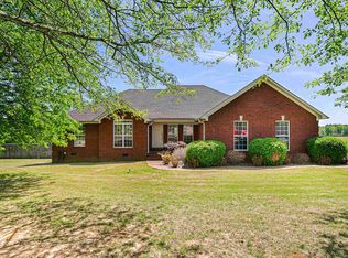 20 Plymouth Rock Dr, Jackson, TN 38305