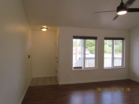 5th image of 801 Pt Brown Ave #A