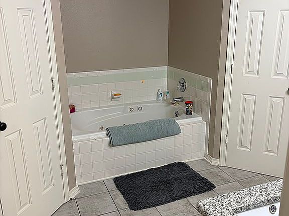 4th image of 128 Wildwood Acres Dr