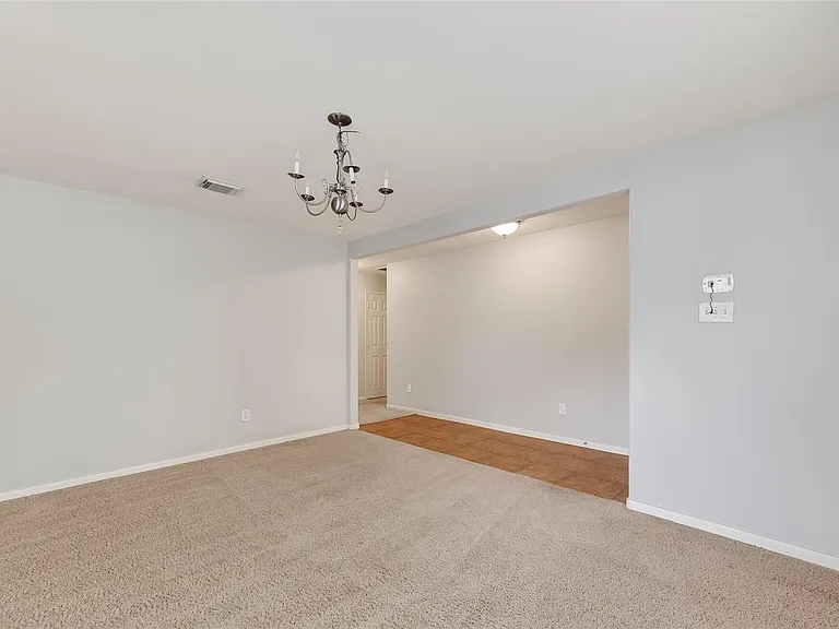 31722 Royal Woods Ct — Photo 5