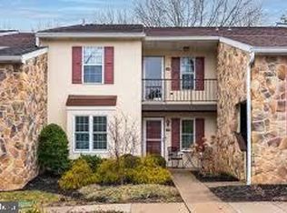 167 Valley Stream Cir, Wayne, PA 19087