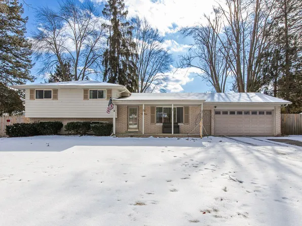 6278 Fordham Dr, Shelby Township, MI 48316