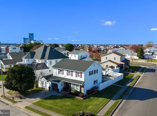 5201 Waterview Dr, Brigantine, NJ 08203