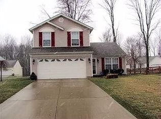 2067 Whispering Wind Ln, Amelia, OH