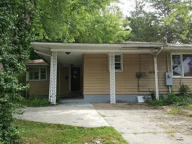 Building Photo - 411 S Oakland Ave