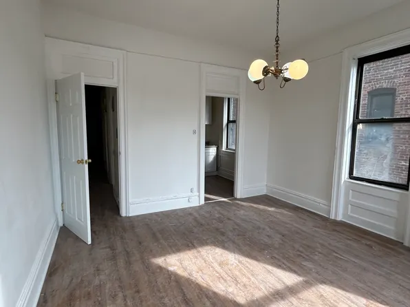 176 Prospect Park West image 13 of 18