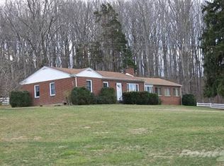 593 Herring Hall Rd, Natural Bridge, VA 24578