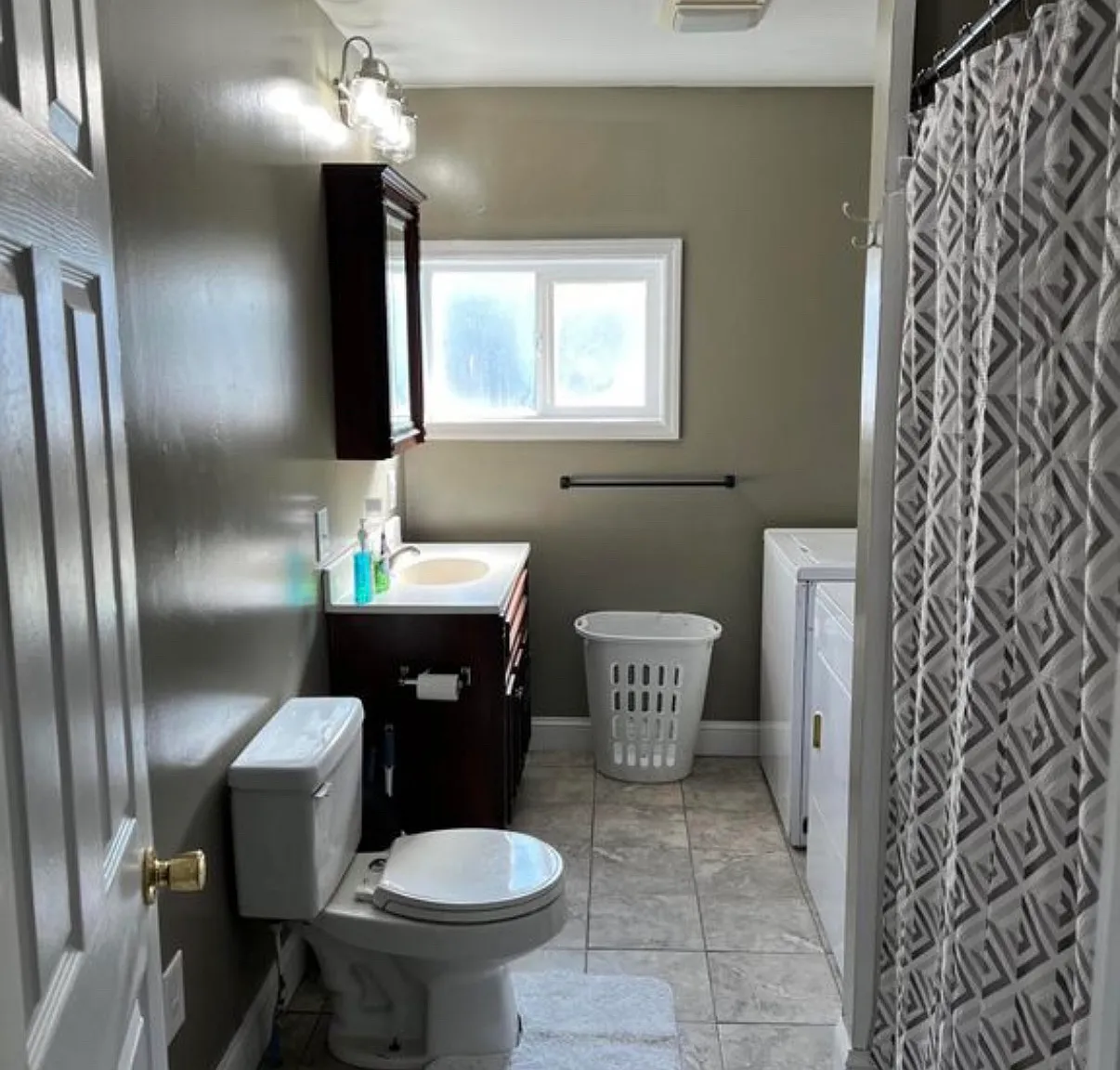 2 bed, 800 sqft, $1,175 — Photo 3