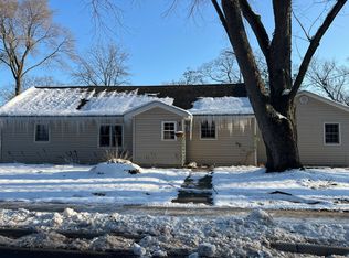 290 S Scott St, Newaygo, MI 49337