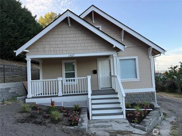 1427 E Fairbanks Street, Tacoma, WA 98404