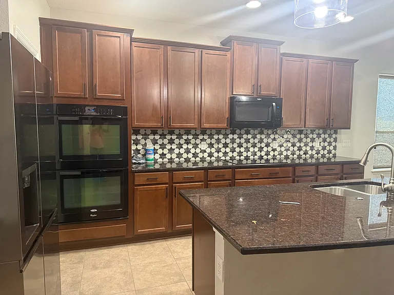 1040 Thunderhead Ln — Photo 8