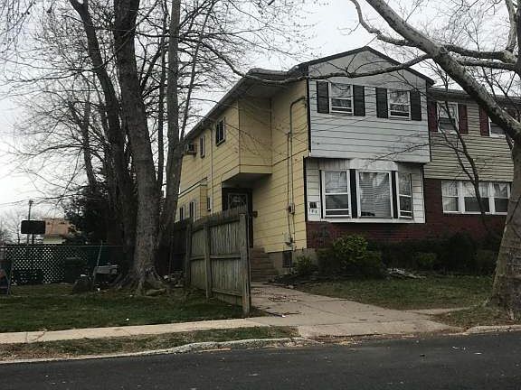 2nd image of 183 Ardmore Ave