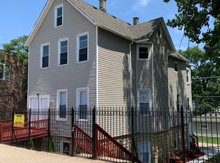 10747 S Michigan Ave #3, Chicago, IL 60628