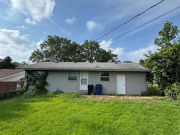2nd image of 4364 Satiris Dr