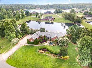 6823 Manatee Dr, Concord, NC 28025