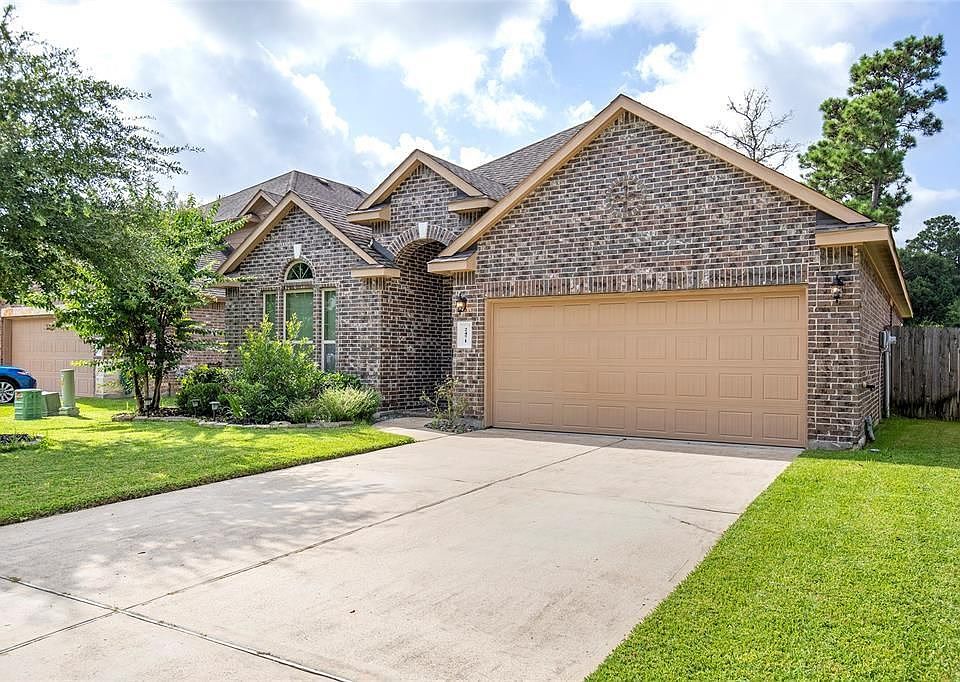 1st image of 2471 Garden Falls Dr