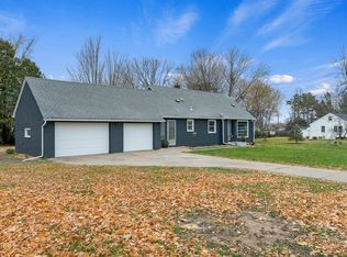 7650 Stillwater Way N, Oakdale, MN 55128