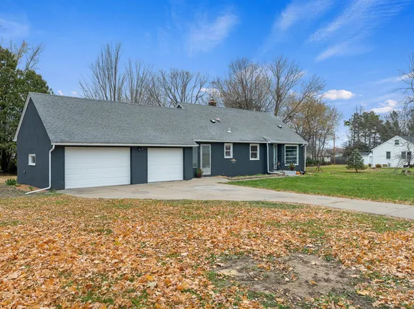 7650 Stillwater Way N, Oakdale, MN 55128