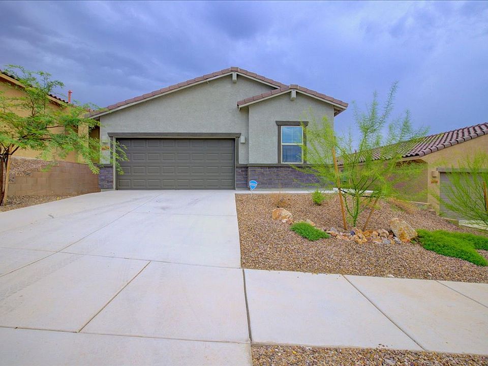 1st image of 14028 E Red Pine Pl