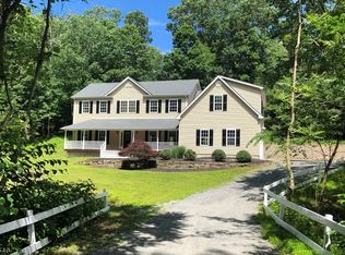 11 Ironia Rd, Mendham, NJ 07945