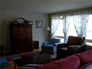 3rd image of 258 Cindy Dr