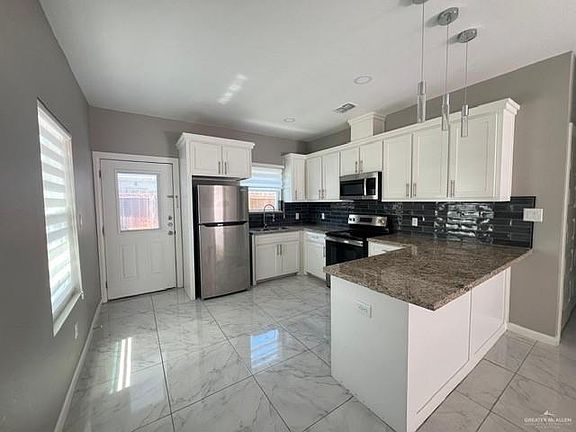 4th image of 1013 N Blair Ave #2