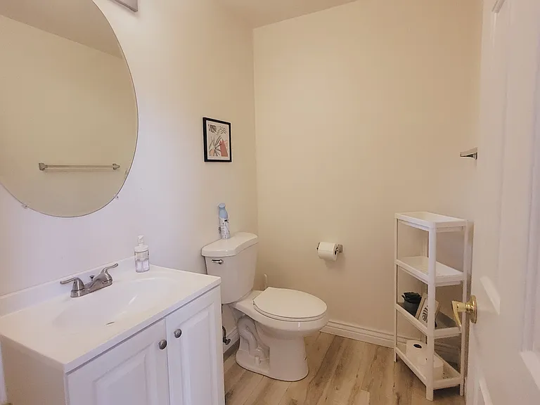 8720 W Kathleen Rd — Photo 17