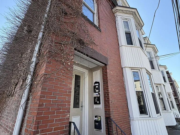 7 School St #1 — Photo 3
