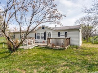 17526 Kinney Rd, Von Ormy, TX 78073