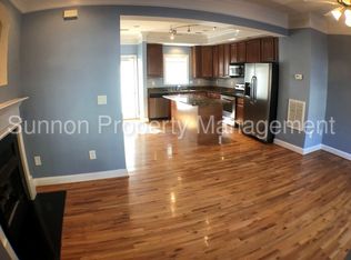 7025 Elm Hill Ct, Charlotte, NC 28217