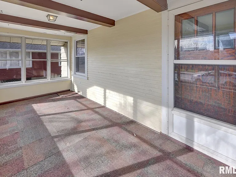 2601 W Kenwood Ave — Photo 4