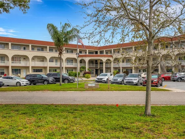 2434 Australia Way E APT 44, Clearwater, FL 33763