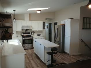 912 Cedar Ave, Shelby, MT 59474
