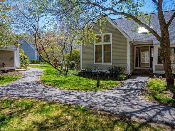 7 Brewster Ln #7, Acton, MA 01720