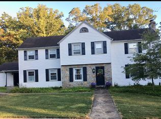 101 Tanglewood Ln, Newark, DE 19711