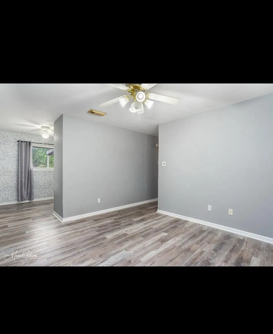1401 Elsa Jane St — Photo 2