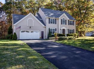 40 Briar Dr, Milford, MA 01757