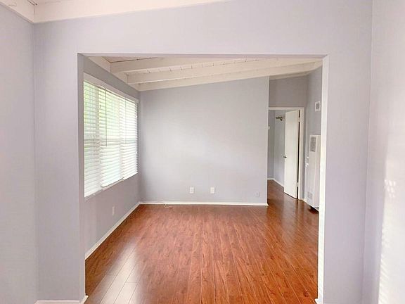 5th image of 1218 Armacost Ave APT 10