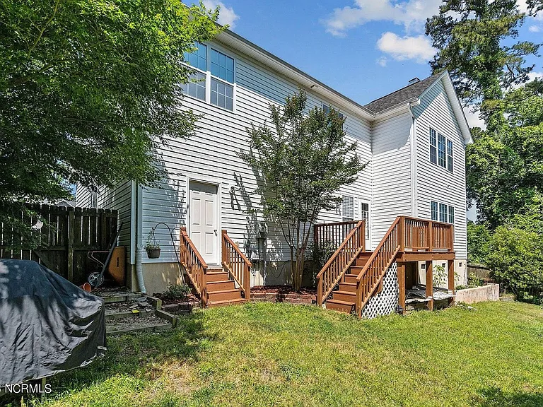 1010 Meridian Dr — Photo 41