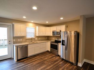 4307 153rd Pl, Urbandale, IA 50323