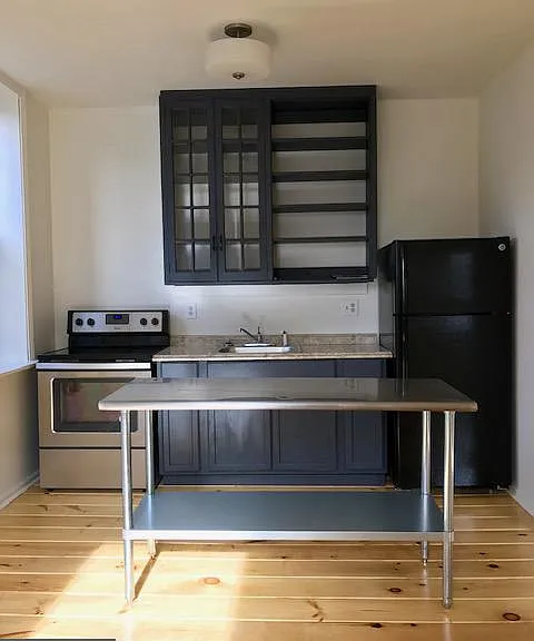 769 S 2nd St #B — Photo 11