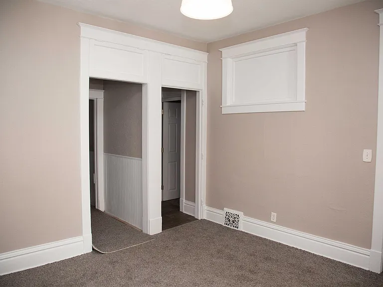 285 Cardiff St — Photo 26