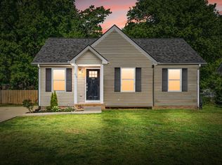 414 Donna Dr, Clarksville, TN 37042