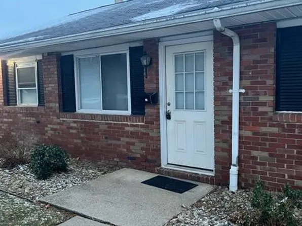 180 Ohio Ave APT 2, Salem, OH 44460