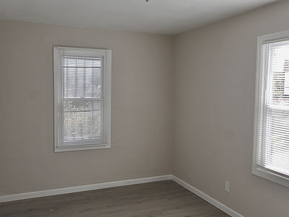 4th image of 4426 Charlie Dooley Dr
