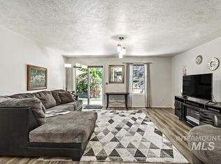 9646 W Touchstone Dr, Boise, ID 83709