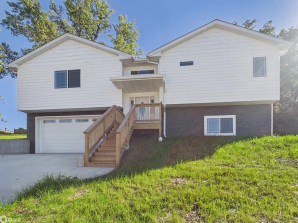 1114 N Jay St, Ottumwa, IA 52501